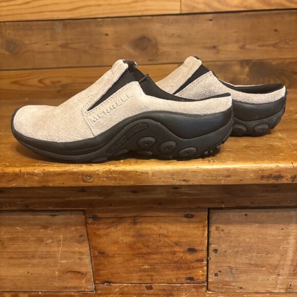 2 Pair New Merrell Suede Clogs - Picture 3 of 10